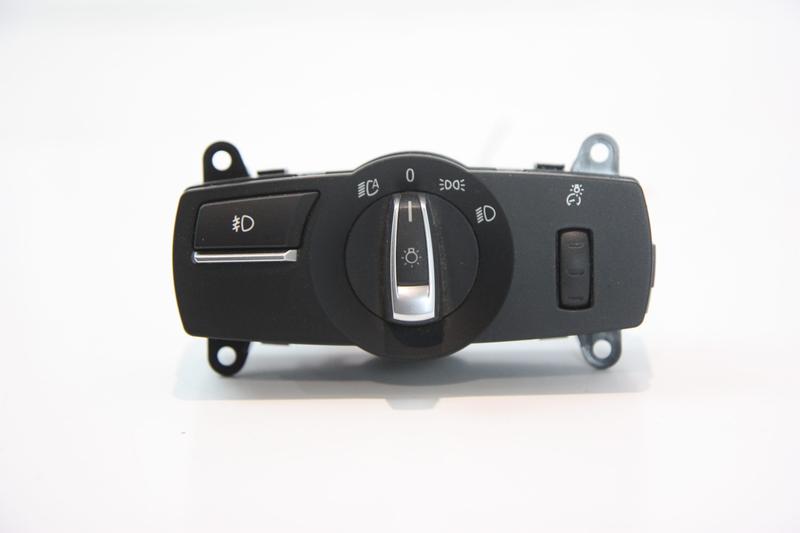 61319192745 EXMAESTRO electrónica y volantes BMW 5 Series F07 GT, 5 Series F07 GT LCI, 5 Series F10, 5 Series F10 LCI, 6 Series F06 Gran Coupé LCI, 6 Series F12, 6 Series F12 LCI, 6 Series F13, 6 Series F13 LCI, 7 Series F01, 7 Series F01 LCI, 7 Series F02, 7 Series F02 LCI, 7 Series F04 Hybrid, X3 F25, X4 F26