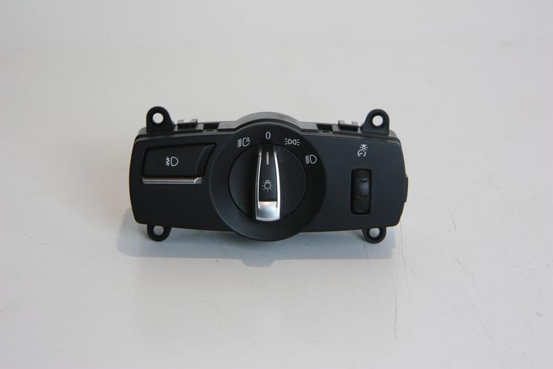61319346838 Interruptor luces BMW 5 Series F07 GT, 5 Series F07 GT LCI, 5 Series F10, 5 Series F10 LCI, 6 Series F06 Gran Coupé LCI, 6 Series F12, 6 Series F12 LCI, 6 Series F13, 6 Series F13 LCI, 7 Series F01, 7 Series F01 LCI, 7 Series F02, 7 Series F02 LCI, 7 Series F04 Hybrid, X3 F25, X4 F26