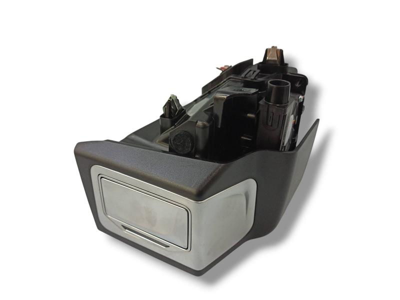 64119483929 Otras piezas interiores BMW 5 Series F90 M5, 5 Series F90 M5 LCI, 5 Series G30, 5 Series G30 LCI, 5 Series G31 Touring, 5 Series G31 Touring LCI, 5 Series G38, 5 Series G38 LCI, 6 Series G32 GT, 6 Series G32 GT LCI, 7 Series G11, 7 Series G11 LCI, 7 Series G12, 7 Series G12 LCI, X3 G01, X3 G08, X3 M F97, X4 G02, X4 M F98, X5 G05, X6 G06, X7 G07