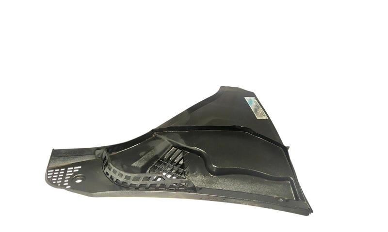 64316987605 Embellecedor limpiaparabrisas BMW 5 Series F10, 5 Series F10 LCI, 5 Series F11, 5 Series F11 LCI