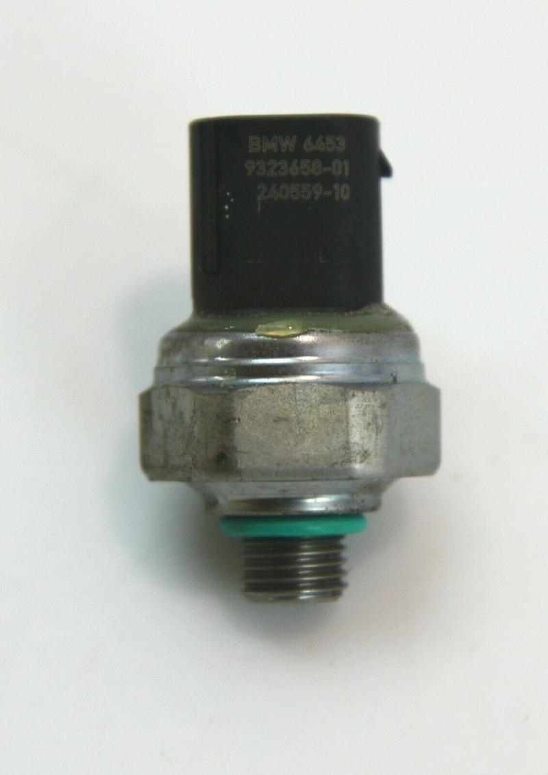 64539323658 Sensor presión A/C BMW 1 Series E81, 1 Series E82, 1 Series E87, 1 Series E87 LCI, 1 Series E88, 1 Series F20, 1 Series F20 LCI, 1 Series F21, 1 Series F21 LCI, 1 Series F40, 2 Series F22, 2 Series F22 LCI, 2 Series F23, 2 Series F23 LCI, 2 Series F45 Active Tourer LCI, 2 Series F46 Gran Tourer LCI, 3 Series E46, 3 Series E90, 3 Series E90 LCI, 3 Series E91, 3 Series E91 LCI, 3 Series E92, 3 Series E92 LCI, 3 Series E93, 3 Series E93 LCI, 3 Series F30, 3 Series F30 LCI, 3 Series F31, 3 Series F31 LCI, 3 Series F34 GT LCI, 3 Series F35, 3 Series F35 LCI, 4 Series F32, 4 Series F32 LCI, 4 Series F33, 4 Series F33 LCI, 4 Series F36 Gran Coupé LCI, 5 Series E39, 5 Series E60, 5 Series E60 LCI, 5 Series E61, 5 Series E61 LCI, 5 Series F07 GT LCI, 5 Series F10, 5 Series F10 LCI, 6 Series E63, 6 Series E63 LCI, 6 Series E64, 6 Series E64 LCI, 6 Series F06 Gran Coupé LCI, 6 Series F12, 6 Series F12 LCI, 7 Series E38, 7 Series E65, 7 Series E66, 7 Series F01, 7 Series F01 LCI, 7 Series F02, 7 Series F02 LCI, 7 Series F04 Hybrid, 8 Series G16 Gran Coupé