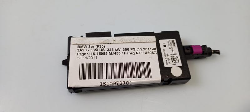 65209231177 Amplificador antena BMW 1 Series F52 Saloon, 2 Series F22, 2 Series F22 LCI, 2 Series F87 M2 LCI, 3 Series F30, 3 Series F30 LCI, 3 Series F34 GT LCI, 3 Series F35, 3 Series F35 LCI, 3 Series F80 M3 LCI, 4 Series F32, 4 Series F32 LCI, 4 Series F36 Gran Coupé LCI, 4 Series F82 M4 LCI