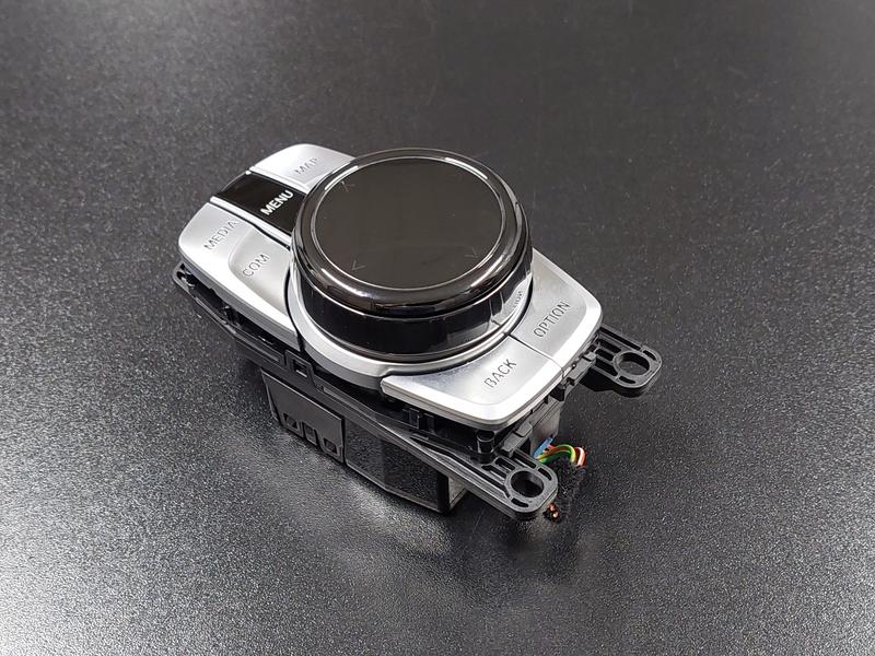 65825A3B1D9 Módulo multimedia principal BMW 7 Series G11, 7 Series G12