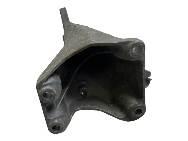 6781916 Soporte motor BMW X1 E84