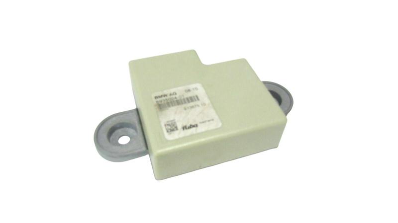 6785207 Amplificador antena BMW 3 Series E90, 3 Series E92, 3 Series E93, 5 Series E60, 5 Series E61, 5 Series F07 GT, 5 Series F10, 5 Series F11, 5 Series F18, 6 Series E63, 6 Series E64, 6 Series F12, 7 Series E66, 7 Series F01, 7 Series F02, 7 Series F04 Hybrid