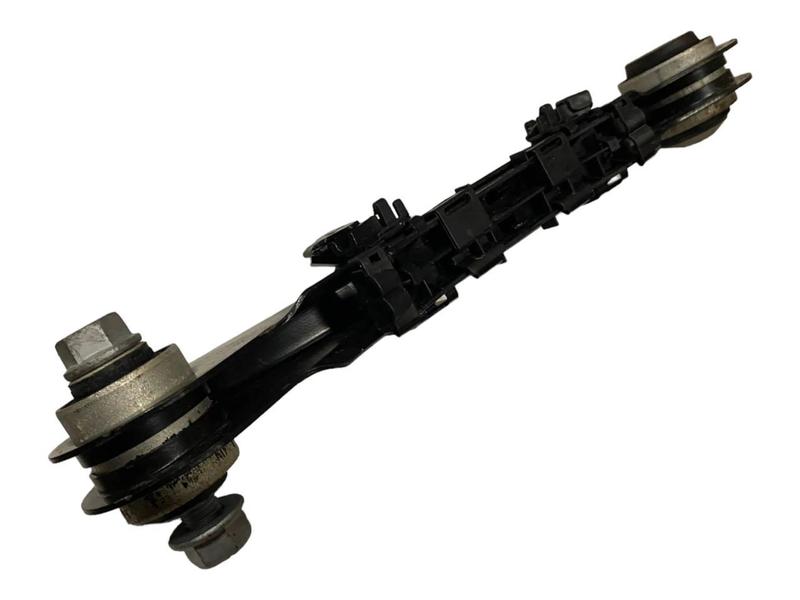 6792543 Brazo suspensión trasero 1 Series F20, 1 Series F20 LCI, 1 Series F21, 1 Series F21 LCI, 2 Series F22, 2 Series F22 LCI, 2 Series F23, 2 Series F23 LCI, 3 Series F30, 3 Series F30 LCI, 3 Series F31, 3 Series F31 LCI, 3 Series F34 GT LCI, 3 Series F35, 3 Series F35 LCI, 4 Series F32, 4 Series F32 LCI, 4 Series F33, 4 Series F33 LCI, 4 Series F36 Gran Coupé LCI