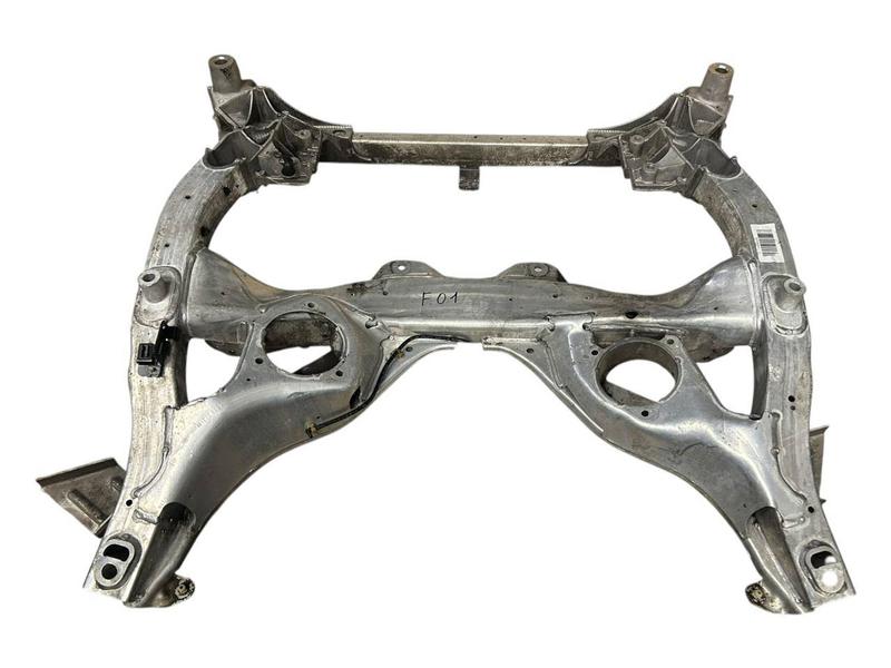 6796693 Subchasis delantero BMW 5 Series F07 GT LCI, 5 Series F10, 5 Series F10 LCI, 5 Series F11, 5 Series F11 LCI, 5 Series F18, 5 Series F18 LCI, 6 Series F06 Gran Coupé LCI, 6 Series F12, 6 Series F12 LCI, 6 Series F13, 6 Series F13 LCI, 7 Series F01, 7 Series F01 LCI, 7 Series F02, 7 Series F02 LCI, 7 Series F04 Hybrid