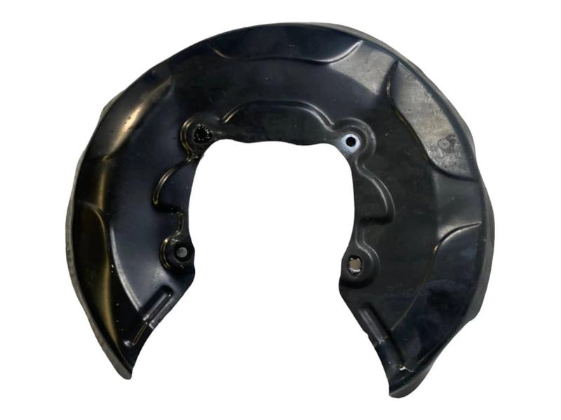 6799739 Placa protección disco trasero 1 Series F40, 1 Series F52 Saloon, 2 Series F45 Active Tourer LCI, 2 Series F46 Gran Tourer LCI, MINI Cabrio F57, MINI Clubman F54 LCI, MINI Countryman F60, MINI F55, MINI F56, X1 F48 LCI, X2 F39