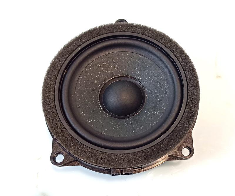 6809629 Altavoz panel BMW X3 G01, X3 G08, X3 M F97, X4 G02, X4 M F98, X5 G05, X6 G06, X7 G07