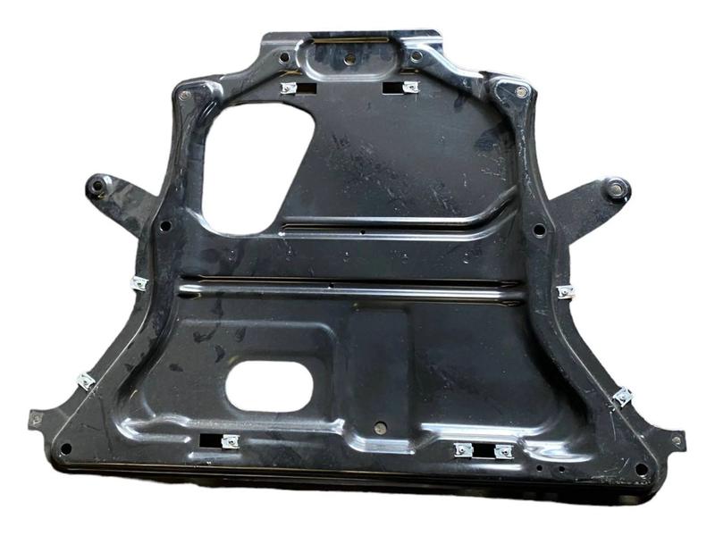 6860952 Protector inferior motor 3 Series F30, 3 Series F30 LCI, 3 Series F31, 3 Series F35