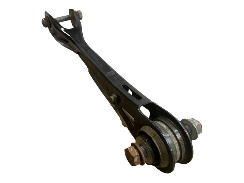 6861114 Brazo superior suspensión trasera BMW 5 Series F90 M5, 5 Series F90 M5 LCI, 5 Series G30, 5 Series G30 LCI, 5 Series G31 Touring, 5 Series G31 Touring LCI, 5 Series G38, 5 Series G38 LCI, 6 Series G32 GT, 6 Series G32 GT LCI, 7 Series G11, 7 Series G11 LCI, 7 Series G12, 7 Series G12 LCI, 8 Series G15 Coupé