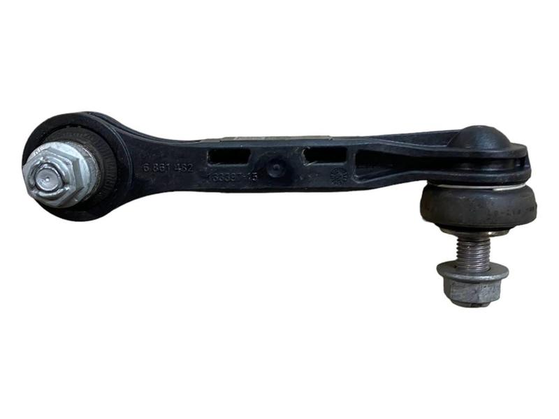 6861482 Bieleta barra estabilizadora trasera 5 Series G30, 5 Series G30 LCI, 5 Series G31 Touring, 5 Series G31 Touring LCI, 5 Series G38, 5 Series G38 LCI, 6 Series G32 GT, 6 Series G32 GT LCI, 7 Series G11, 7 Series G11 LCI, 7 Series G12, 7 Series G12 LCI, 8 Series G14 Convertible, 8 Series G15 Coupé, 8 Series G16 Gran Coupé