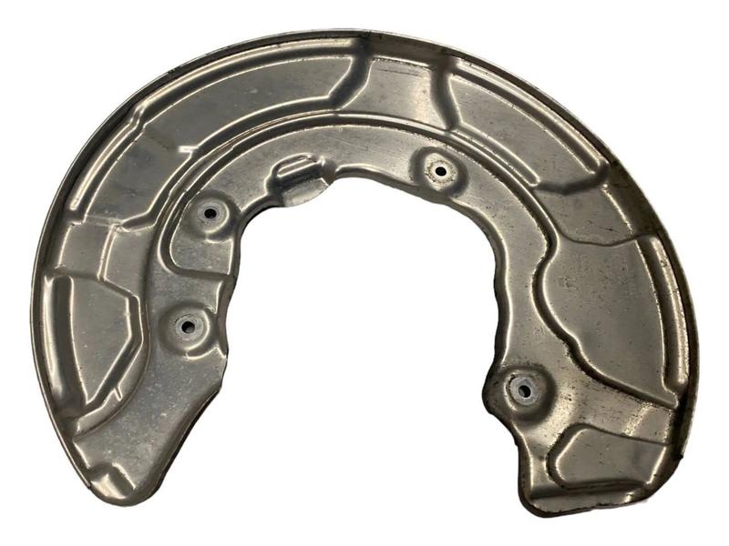 6861802 Placa protección disco trasero BMW 5 Series G30, 5 Series G30 LCI, 5 Series G31 Touring, 5 Series G31 Touring LCI, 5 Series G38, 5 Series G38 LCI, 6 Series G32 GT, 6 Series G32 GT LCI, 7 Series G11, 7 Series G11 LCI, 7 Series G12, 7 Series G12 LCI, 8 Series G14 Convertible, 8 Series G15 Coupé, 8 Series G16 Gran Coupé, X5 G05, X6 G06, X7 G07