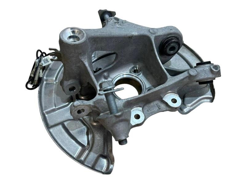 6861804 Mangueta trasera BMW 5 Series G30, 5 Series G30 LCI, 5 Series G31 Touring, 5 Series G31 Touring LCI, 6 Series G32 GT, 6 Series G32 GT LCI, 7 Series G11, 7 Series G11 LCI, 7 Series G12, 7 Series G12 LCI, 8 Series G14 Convertible, 8 Series G15 Coupé, 8 Series G16 Gran Coupé