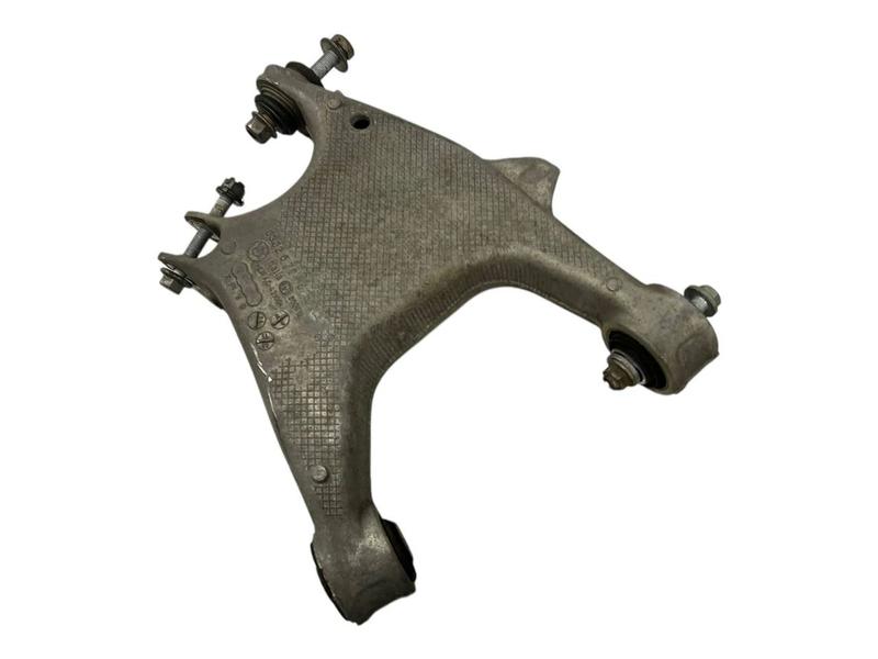 6865897 Brazo superior suspensión trasera BMW 5 Series F10, 5 Series F10 LCI, 5 Series F18, 5 Series F18 LCI, 6 Series F06 Gran Coupé LCI, 6 Series F12, 6 Series F12 LCI, 6 Series F13, 6 Series F13 LCI, 7 Series F01, 7 Series F01 LCI, 7 Series F02, 7 Series F02 LCI, 7 Series F04 Hybrid
