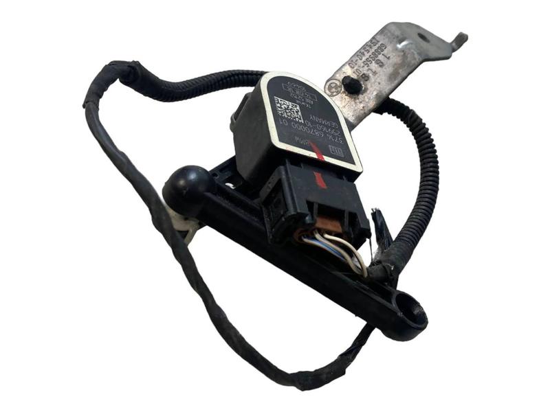 6870000 Sensor corrector óptico faro 1 Series F20, 1 Series F20 LCI, 1 Series F21, 1 Series F21 LCI, 1 Series F40, 2 Series F22, 2 Series F22 LCI, 2 Series F23, 2 Series F23 LCI, 2 Series F87 M2 LCI, 3 Series F30, 3 Series F30 LCI, 3 Series F31, 3 Series F31 LCI, 3 Series F34 GT LCI, 3 Series F35, 3 Series F35 LCI, 3 Series F80 M3 LCI, 3 Series G20 Saloon, 3 Series G20 Saloon LCI, 3 Series G21 Touring, 3 Series G21 Touring LCI, 3 Series G28 Saloon, 3 Series G28 Saloon LCI, 4 Series F32, 4 Series F32 LCI, 4 Series F33, 4 Series F33 LCI, 4 Series F36 Gran Coupé LCI, 4 Series F82 M4 LCI, 4 Series F83 M4 LCI, 5 Series F07 GT LCI, 5 Series F10, 5 Series F10 LCI, 5 Series F11, 5 Series F11 LCI, 5 Series F18, 5 Series F18 LCI, 5 Series F90 M5, 5 Series F90 M5 LCI, 5 Series G30, 5 Series G30 LCI, 5 Series G31 Touring, 5 Series G31 Touring LCI, 5 Series G38, 5 Series G38 LCI, 6 Series F06 Gran Coupé LCI, 6 Series F12, 6 Series F12 LCI, 6 Series F13, 6 Series F13 LCI, 6 Series G32 GT, 6 Series G32 GT LCI, 7 Series F01, 7 Series F01 LCI, 7 Series F02, 7 Series F02 LCI, 7 Series F04 Hybrid, 7 Series G11, 7 Series G11 LCI, 7 Series G12, 7 Series G12 LCI, 8 Series F91 M8 Convertible, 8 Series F92 M8 Coupé, 8 Series G14 Convertible, 8 Series G15 Coupé, 8 Series G16 Gran Coupé, i3 I01 LCI, i8 I12 LCI, i8 I15, MINI F55, MINI F56, X2 F39, X3 F25, X4 F26, Z4 G29