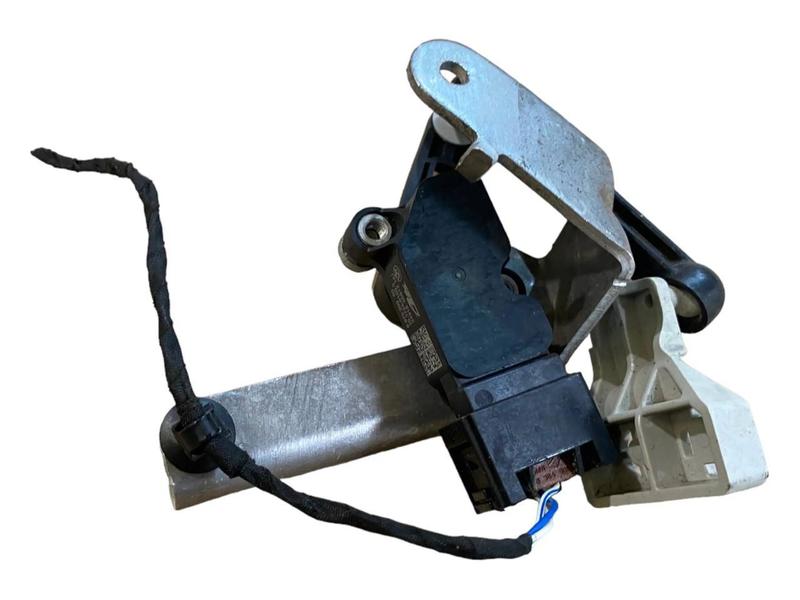 6870200 Sensor corrector óptico faro 1 Series F52 Saloon, 2 Series F45 Active Tourer LCI, 2 Series F46 Gran Tourer LCI, i3 I01 LCI, i8 I12 LCI, i8 I15, MINI Cabrio F57, MINI Clubman F54 LCI, MINI Countryman F60, MINI F55, MINI F56, X1 F48 LCI, X2 F39, X3 G01, X3 G08, X3 M F97, X4 G02, X4 M F98, X5 F15, X5 G05, X5 M F85, X6 F16, X6 G06, X6 M F86, X7 G07