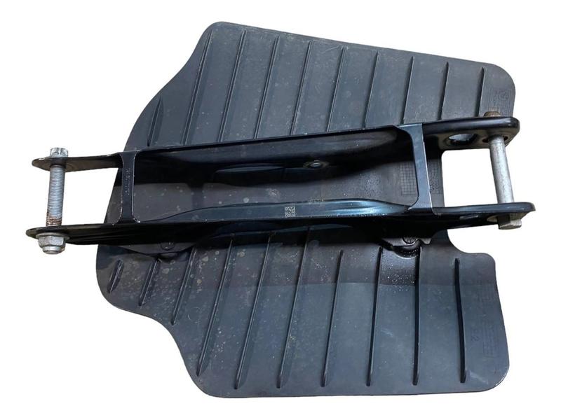 6875104 Brazo superior suspensión trasera 5 Series G30, 5 Series G30 LCI, 5 Series G38, 5 Series G38 LCI, 7 Series G11, 7 Series G11 LCI, 7 Series G12, 7 Series G12 LCI, 8 Series G14 Convertible, 8 Series G15 Coupé, 8 Series G16 Gran Coupé