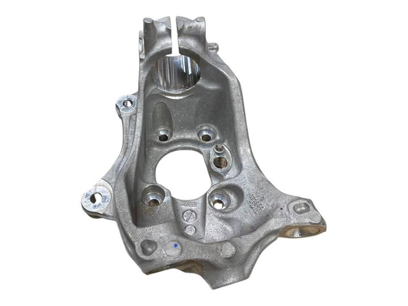 6877145 Mangueta delantera BMW 3 Series G20 Saloon, 3 Series G20 Saloon LCI, 3 Series G21 Touring LCI, 3 Series G28 Saloon, 3 Series G28 Saloon LCI, 4 Series G22 Coupé LCI, 4 Series G23 Convertible LCI