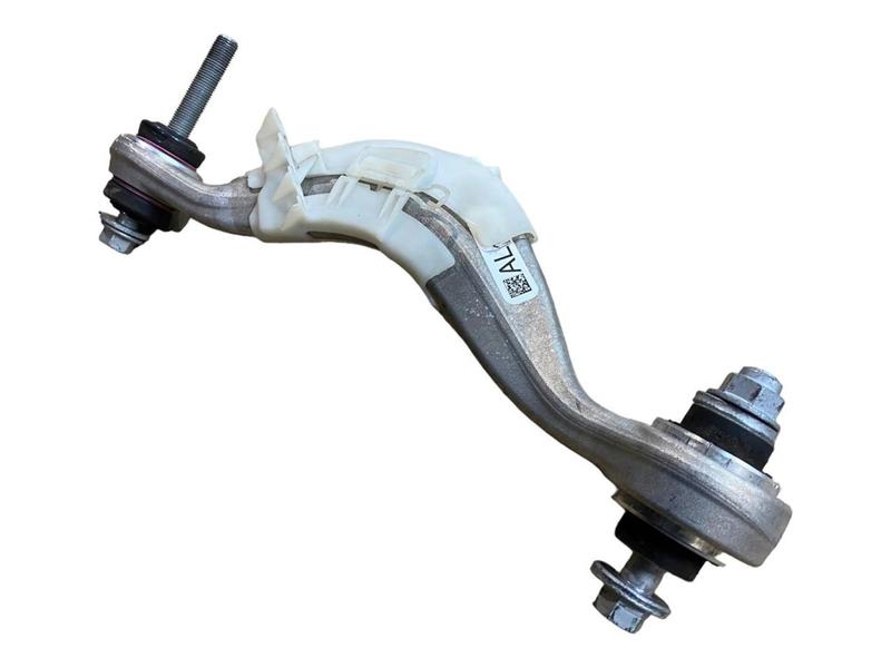 6883339 Brazo suspensión trasero BMW 5 Series F90 M5, 5 Series F90 M5 LCI, 5 Series G30, 5 Series G30 LCI, 5 Series G38, 5 Series G38 LCI, 7 Series G11, 7 Series G11 LCI, 7 Series G12, 7 Series G12 LCI, 8 Series F91 M8 Convertible, 8 Series F92 M8 Coupé, 8 Series G14 Convertible, 8 Series G15 Coupé, 8 Series G16 Gran Coupé