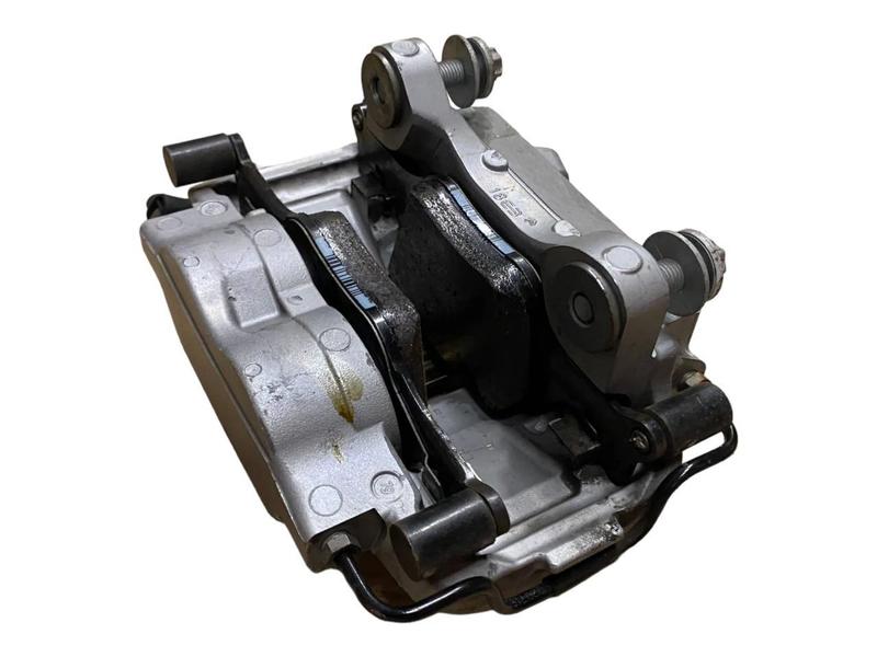 6885840 Pinza freno delantera BMW 3 Series G20 Saloon, 3 Series G20 Saloon LCI, 3 Series G21 Touring