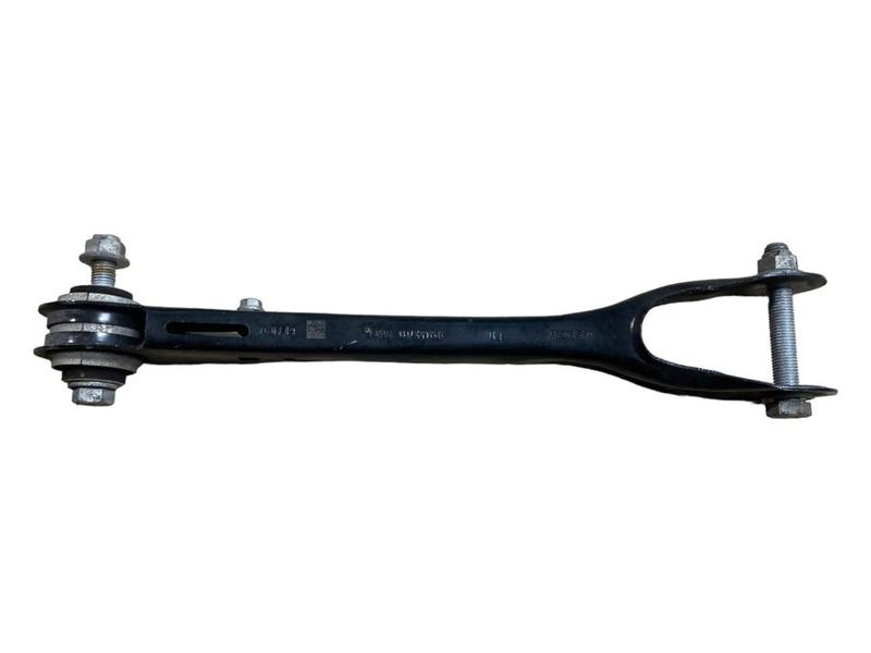 6893528 Brazo suspensión trasero 5 Series F90 M5, 5 Series F90 M5 LCI, 5 Series G30, 5 Series G30 LCI, 5 Series G31 Touring, 5 Series G31 Touring LCI, 5 Series G38, 5 Series G38 LCI, 6 Series G32 GT, 6 Series G32 GT LCI, 7 Series G11, 7 Series G11 LCI, 7 Series G12, 7 Series G12 LCI, 8 Series F91 M8 Convertible, 8 Series F92 M8 Coupé, 8 Series G14 Convertible, 8 Series G15 Coupé, 8 Series G16 Gran Coupé