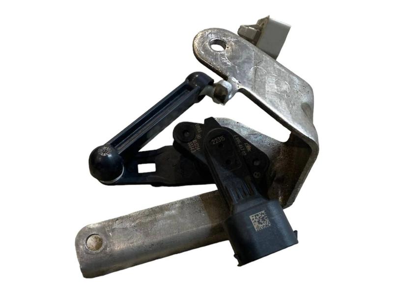 6895467 Sensor corrector óptico faro X7 G07