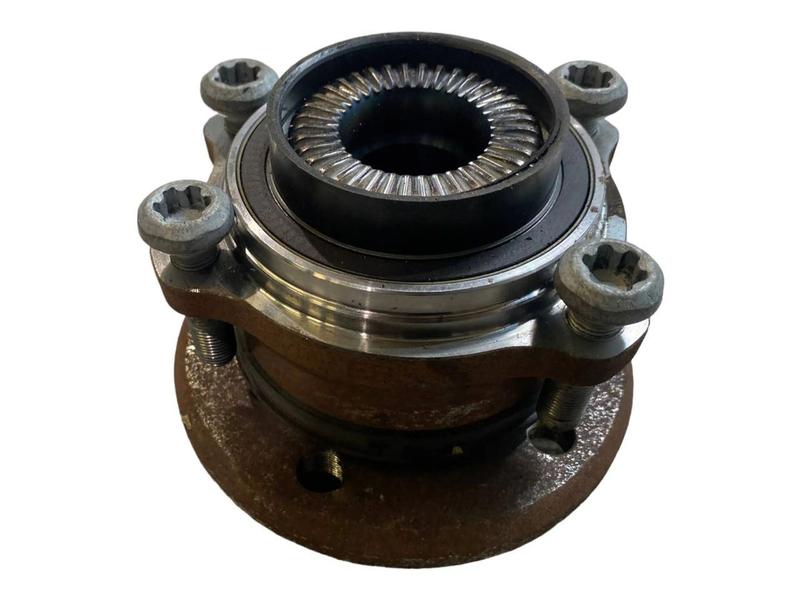 6895673 Cubo rueda trasera BMW X7 G07