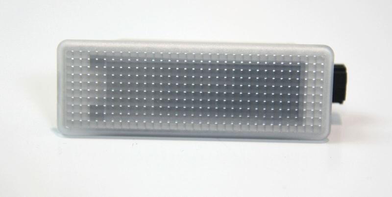 6972605 Luz asiento delantero BMW 1 Series E81, 1 Series E82, 1 Series E87, 1 Series E87 LCI, 1 Series E88, 1 Series F20, 1 Series F20 LCI, 1 Series F21, 1 Series F21 LCI, 2 Series F22, 2 Series F22 LCI, 2 Series F23, 2 Series F23 LCI, 2 Series F45 Active Tourer LCI, 2 Series F46 Gran Tourer LCI, 3 Series E90, 3 Series E90 LCI, 3 Series E91, 3 Series E91 LCI, 3 Series E92, 3 Series E92 LCI, 3 Series E93, 3 Series E93 LCI, 4 Series F32, 4 Series F32 LCI, 4 Series F33, 4 Series F33 LCI, 4 Series F36 Gran Coupé LCI, 4 Series F82 M4 LCI, 5 Series E60, 5 Series E60 LCI, 5 Series E61, 5 Series E61 LCI, 5 Series F07 GT LCI, 5 Series F10, 5 Series F10 LCI, 6 Series E63, 6 Series E63 LCI, 6 Series E64, 6 Series E64 LCI, 6 Series F06 Gran Coupé LCI, 6 Series F12, 6 Series F12 LCI, 7 Series E65, 7 Series E66, 7 Series F01, 7 Series F01 LCI, 7 Series F02, 7 Series F02 LCI, 7 Series F04 Hybrid, MINI Cabrio F57, MINI Cabrio R57, MINI Cabrio R52, MINI Clubman F54 LCI, MINI Countryman F60, X1 E84, X1 F48, X2 F39, X3 E83, X4 F26, X5 E70, X6 E71, Z4 E85