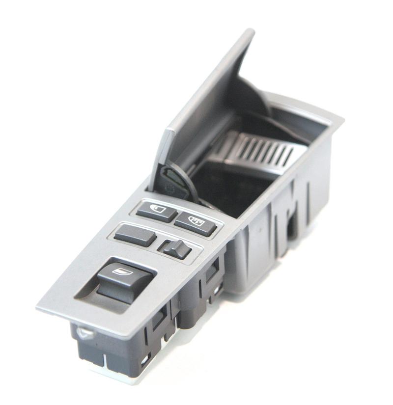 7024608 Embellecedor cenicero BMW 7 Series E65