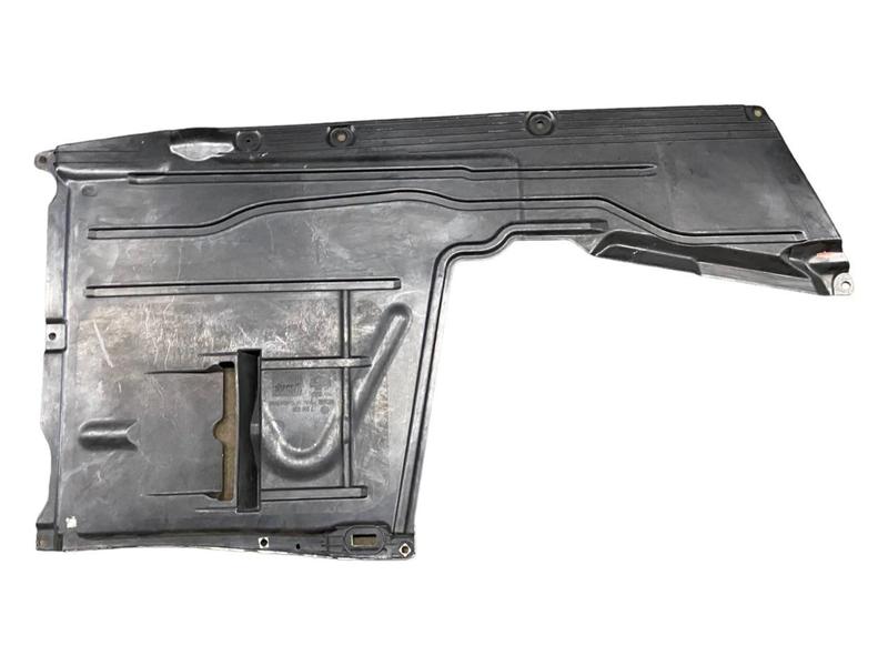 7241829 Protector central inferior 1 Series F20, 1 Series F20 LCI, 1 Series F21, 1 Series F21 LCI, 2 Series F22, 2 Series F22 LCI, 2 Series F23, 2 Series F23 LCI, 3 Series F30, 3 Series F30 LCI, 3 Series F31, 3 Series F31 LCI, 3 Series F34 GT LCI, 3 Series F35, 3 Series F35 LCI, 4 Series F32, 4 Series F32 LCI, 4 Series F33, 4 Series F33 LCI, 4 Series F36 Gran Coupé LCI