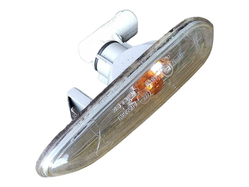 7253326 Luz indicador aleta delantera 1 Series E81, 1 Series E82, 1 Series E87, 1 Series E87 LCI, 1 Series E88, 3 Series E90, 3 Series E90 LCI, 3 Series E91, 3 Series E91 LCI, 3 Series E92, 3 Series E92 LCI, 3 Series E93, 3 Series E93 LCI, X1 E84