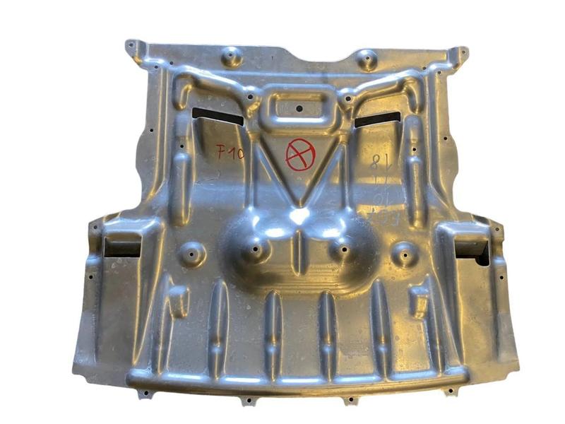 7267536 Protector inferior motor 5 Series F07 GT LCI, 5 Series F10, 5 Series F10 LCI, 5 Series F11, 5 Series F11 LCI, 5 Series F18, 5 Series F18 LCI