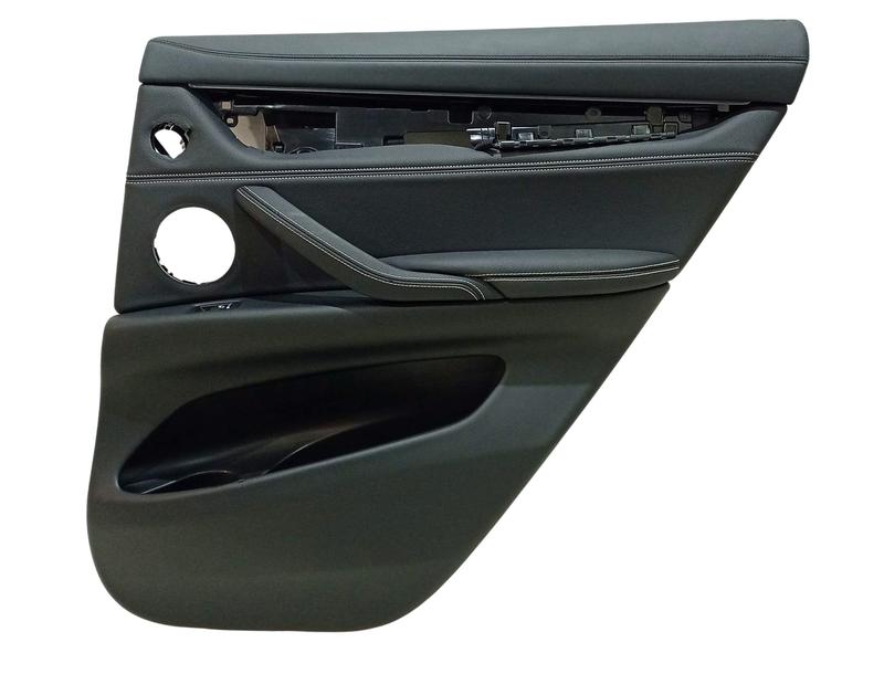 7336068 Tapizado puerta trasera BMW X6 F16