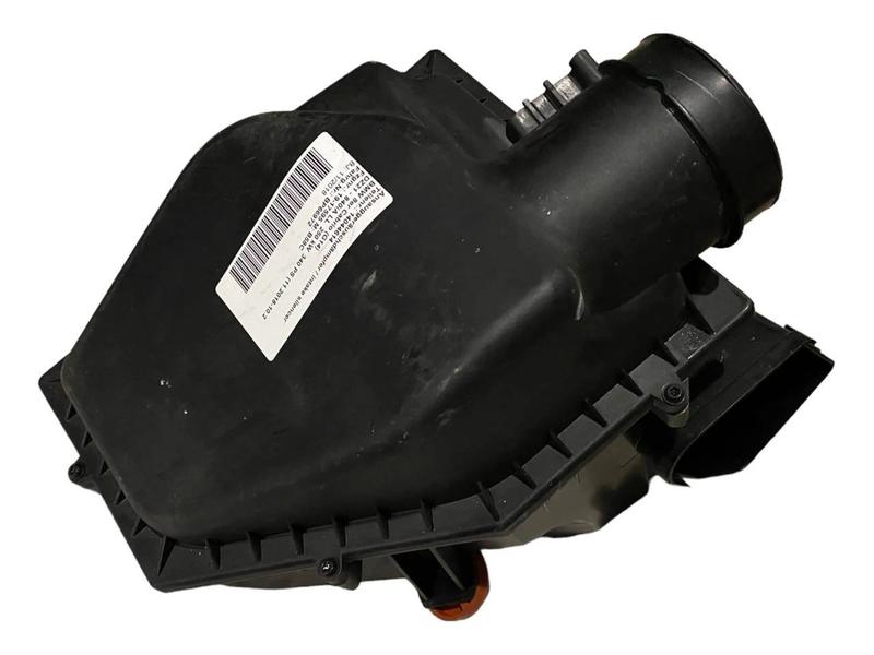 7643301 Caja filtro de aire BMW 5 Series G30, 5 Series G30 LCI, 5 Series G31 Touring, 5 Series G31 Touring LCI, 5 Series G38, 5 Series G38 LCI, 6 Series G32 GT, 6 Series G32 GT LCI, 7 Series G11, 7 Series G11 LCI, 7 Series G12, 7 Series G12 LCI, 8 Series G14 Convertible, 8 Series G15 Coupé, 8 Series G16 Gran Coupé, X3 G01, X4 G02, X5 G05, X6 G06, X7 G07