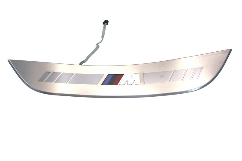 8077339 Embellecedor umbral delantero BMW 8 Series G16 Gran Coupé