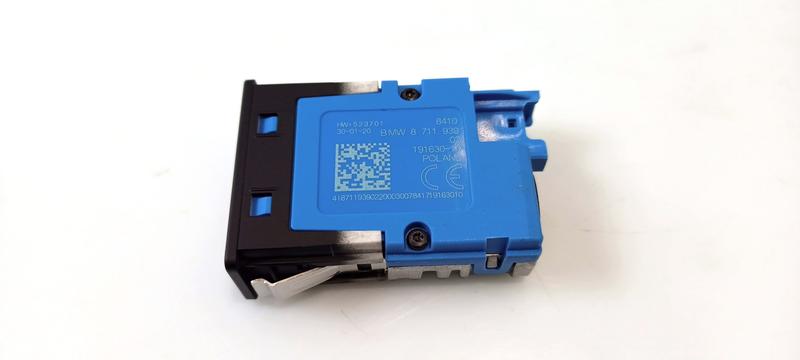 84108711939 Conector USB BMW 1 Series F40, 2 Series F45 Active Tourer LCI, 3 Series G20 Saloon, 3 Series G20 Saloon LCI, 3 Series G21 Touring, 3 Series G21 Touring LCI, 3 Series G28 Saloon, 3 Series G28 Saloon LCI, 5 Series G30, 5 Series G30 LCI, 5 Series G31 Touring, 5 Series G31 Touring LCI, 6 Series G32 GT, 6 Series G32 GT LCI, 7 Series G11, 7 Series G11 LCI, 7 Series G12, 7 Series G12 LCI, 8 Series F91 M8 Convertible, 8 Series F92 M8 Coupé, 8 Series G14 Convertible, 8 Series G15 Coupé, 8 Series G16 Gran Coupé, i3 I01 LCI, MINI Clubman F54 LCI, MINI Countryman F60, X1 F48 LCI, X2 F39, X3 G01, X3 G08, X3 M F97, X4 G02, X4 M F98, X5 G05, X6 G06, X7 G07, Z4 G29