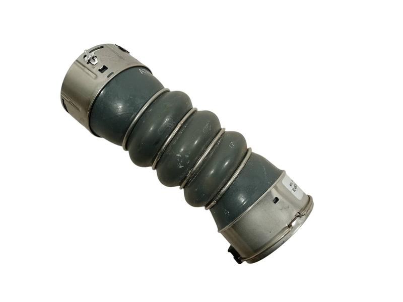 8599391 Manguera intercooler BMW 5 Series G30, 5 Series G30 LCI, 5 Series G31 Touring LCI, 6 Series G32 GT LCI, 7 Series G11, 7 Series G11 LCI, 7 Series G12, 7 Series G12 LCI, 8 Series G14 Convertible, 8 Series G15 Coupé, 8 Series G16 Gran Coupé, X5 G05 LCI, X6 G06 LCI, X7 G07 LCI