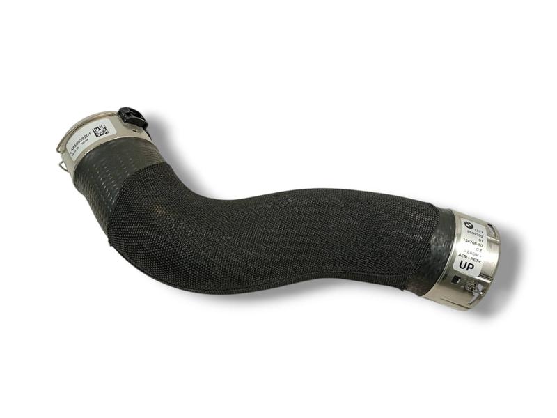 8599392 Manguera intercooler BMW 5 Series G30, 5 Series G30 LCI, 5 Series G31 Touring LCI, 6 Series G32 GT LCI, 7 Series G11, 7 Series G11 LCI, 7 Series G12, 7 Series G12 LCI, 8 Series G14 Convertible, 8 Series G15 Coupé, 8 Series G16 Gran Coupé, X5 G05 LCI, X6 G06 LCI, X7 G07 LCI