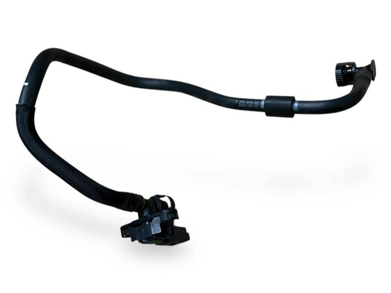 8657300 Manguera combustible BMW 1 Series E81, 1 Series E82, 1 Series E87, 1 Series E87 LCI, 1 Series E88, 3 Series E46, 3 Series E90, 3 Series E90 LCI, 3 Series E91, 3 Series E91 LCI, 3 Series E92, 3 Series E92 LCI, 3 Series E93, 3 Series E93 LCI, 3 Series G80 M3, 5 Series E60, 5 Series E60 LCI, 5 Series E61, 5 Series E61 LCI, 5 Series F10, 5 Series F10 LCI, 5 Series F11, 5 Series F11 LCI, 5 Series F18, 5 Series F18 LCI, 6 Series E63, 6 Series E63 LCI, 6 Series E64, 6 Series E64 LCI, 7 Series E65, 7 Series E66, 7 Series F01, 7 Series F01 LCI, 7 Series F02, 7 Series F02 LCI, X1 E84, X3 E83 LCI, X3 F25, X5 E70, Z4 E85, Z4 E86, Z4 E89