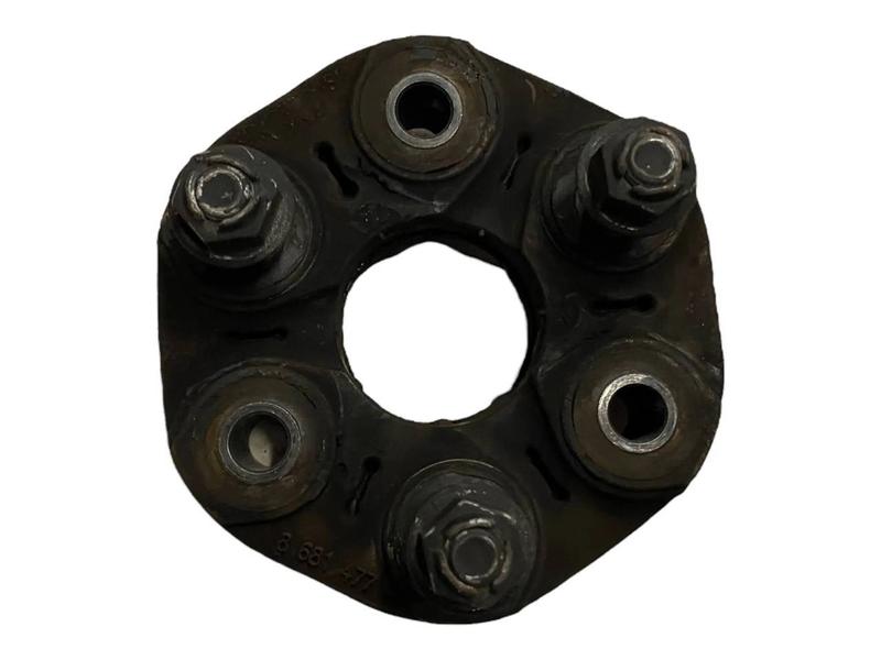 8681477 Acoplamiento árbol transmisión trasero BMW 3 Series G20 Saloon, 3 Series G20 Saloon LCI, 3 Series G21 Touring, 3 Series G21 Touring LCI, 3 Series G28 Saloon, 3 Series G28 Saloon LCI, 5 Series G30, 5 Series G30 LCI, 7 Series G11, 7 Series G11 LCI, 7 Series G12, 7 Series G12 LCI, 8 Series G16 Gran Coupé, X3 G01