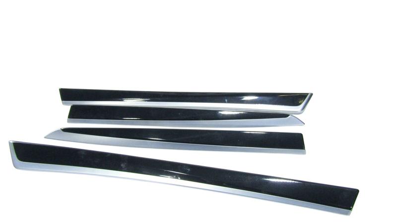 9171781 Barra embellecedora puerta delantera BMW 5 Series F10, 5 Series F11, 5 Series F18