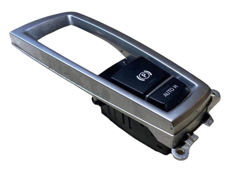 9217594 Interruptor freno de estacionamiento 5 Series F10, 5 Series F10 LCI, 5 Series F11, 5 Series F11 LCI, 5 Series F18, 5 Series F18 LCI, 6 Series F06 Gran Coupé LCI, 6 Series F12, 6 Series F12 LCI, 6 Series F13, 6 Series F13 LCI, X3 F25, X4 F26
