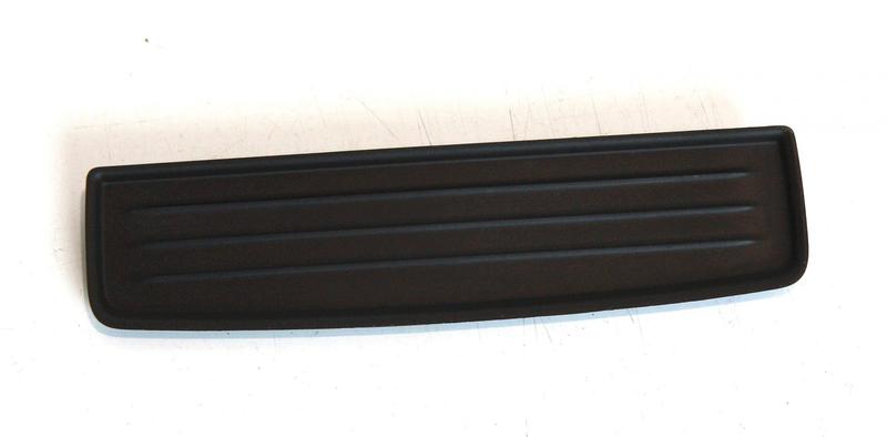 9227896 Almohadilla guantera BMW 1 Series F20, 1 Series F20 LCI, 1 Series F21, 1 Series F21 LCI, 2 Series F22, 2 Series F22 LCI, 2 Series F23, 2 Series F23 LCI, 2 Series F87 M2, 2 Series F87 M2 LCI