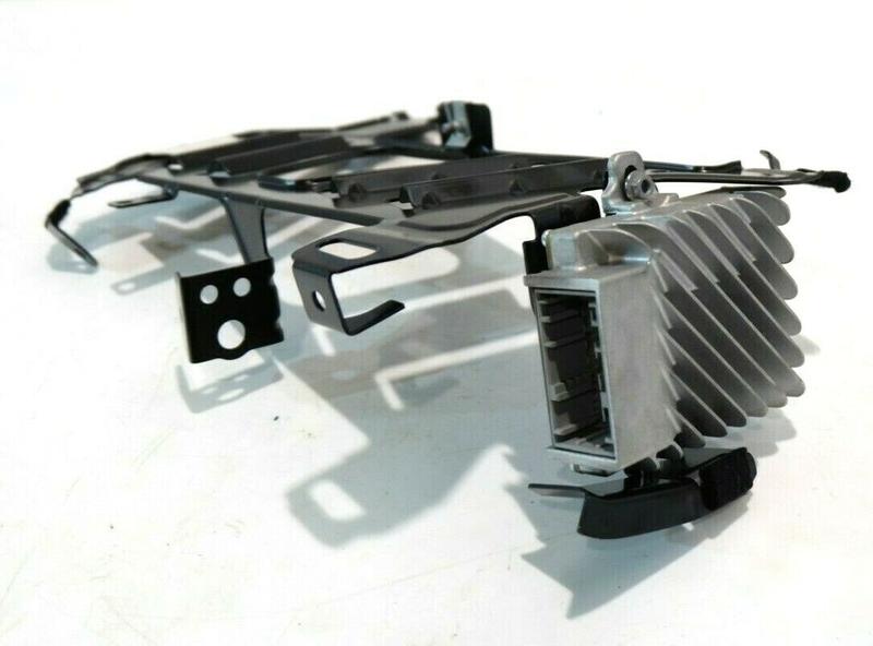 9396867 65159313776 Amplificador de sonido BMW 1 Series F20, 1 Series F20 LCI, 1 Series F21, 1 Series F21 LCI, 2 Series F22, 2 Series F22 LCI, 2 Series F23, 2 Series F23 LCI, 2 Series F87 M2 LCI, 3 Series F30, 3 Series F30 LCI, 3 Series F31, 3 Series F31 LCI, 3 Series F34 GT LCI, 3 Series F80 M3 LCI, 4 Series F32, 4 Series F32 LCI, 4 Series F33, 4 Series F33 LCI, 4 Series F36 Gran Coupé LCI, 4 Series F82 M4 LCI, 4 Series F83 M4 LCI