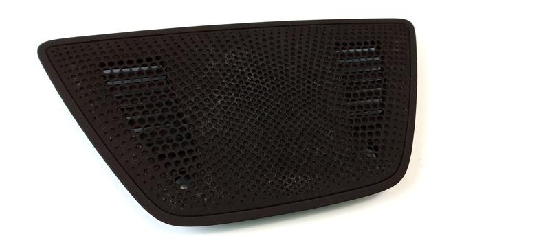 9399314 Embellecedor altavoz central BMW X5 G05
