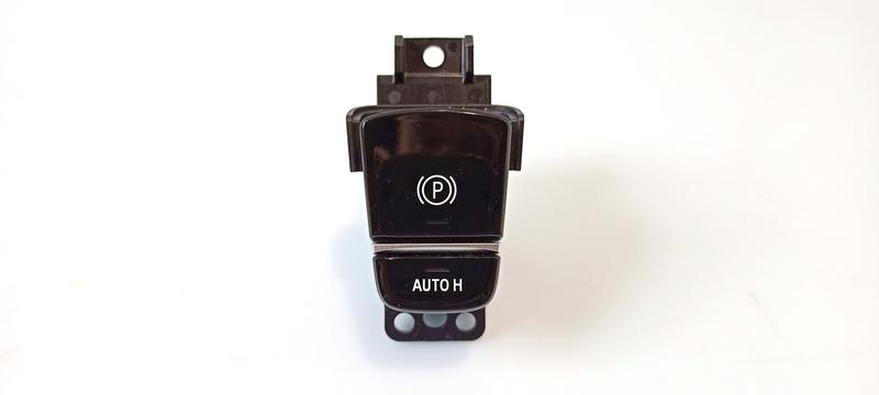 9434486 Interruptor freno de estacionamiento BMW 5 Series F90 M5, 5 Series F90 M5 LCI, 5 Series G30, 5 Series G30 LCI, 5 Series G31 Touring, 5 Series G31 Touring LCI, 5 Series G38, 5 Series G38 LCI, 6 Series G32 GT, 6 Series G32 GT LCI