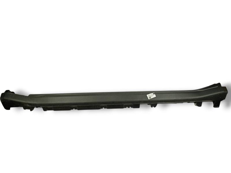 9450909 Umbral BMW XM G09