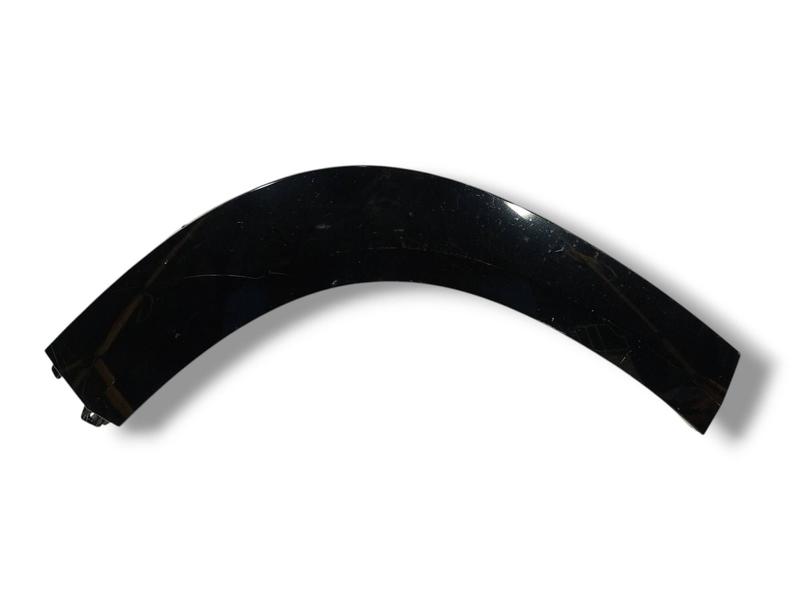 9450922 Embellecedor paso de rueda trasero BMW XM G09