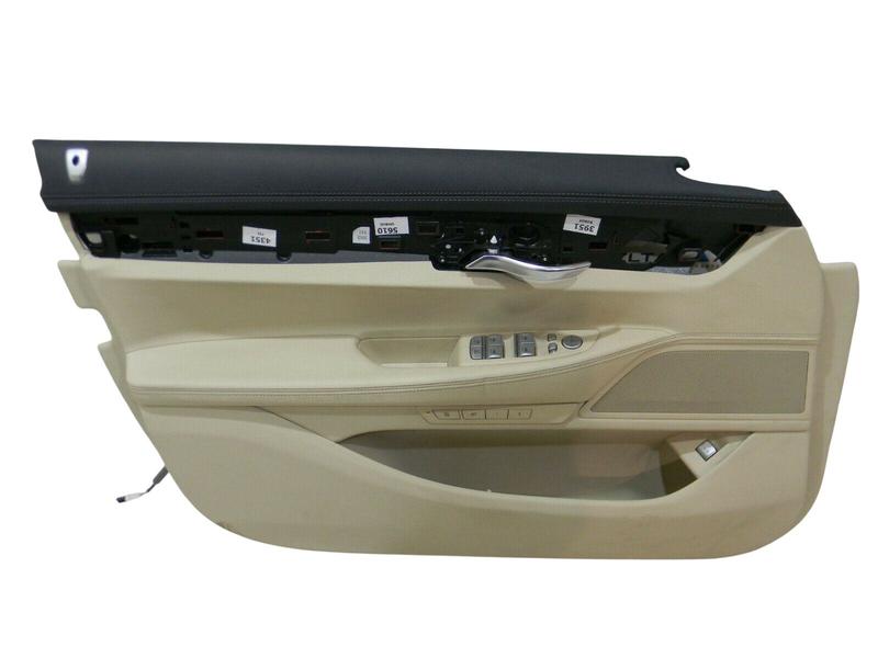 BM70469 Tapizado puerta trasera BMW 7 Series G12